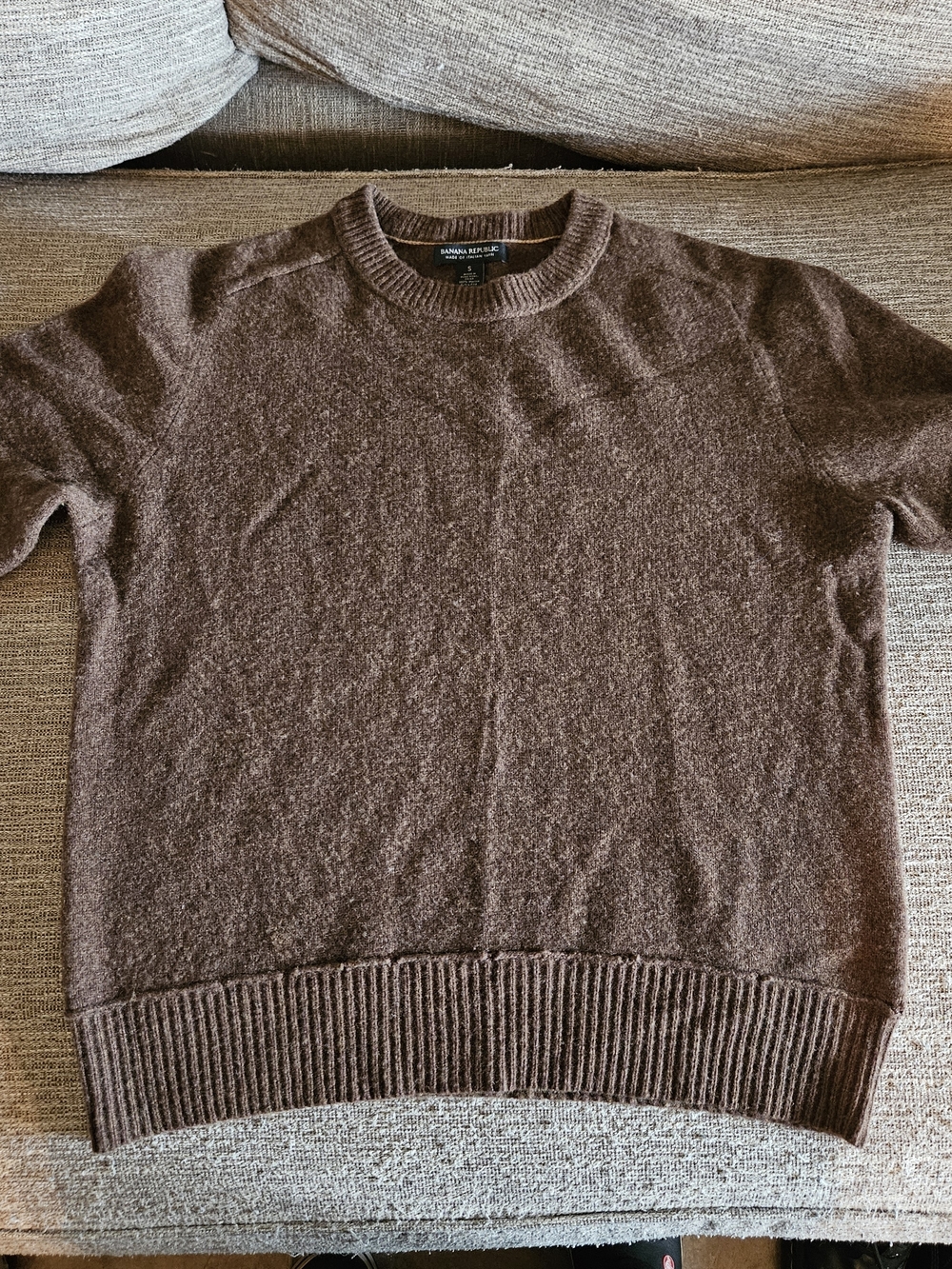 Banana Republic Men's Chocolate Brown Crewneck Sweater